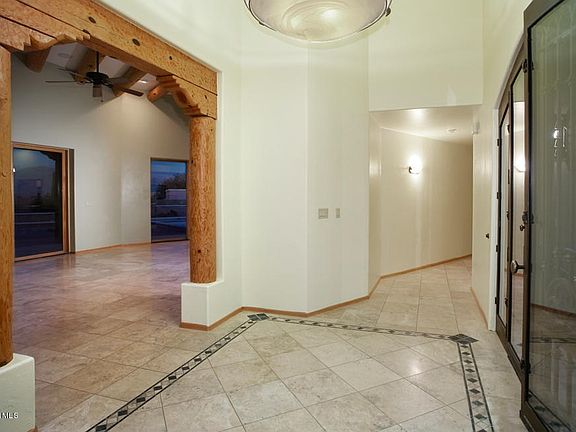 2nd image of 1833 N Whispering Bells Dr