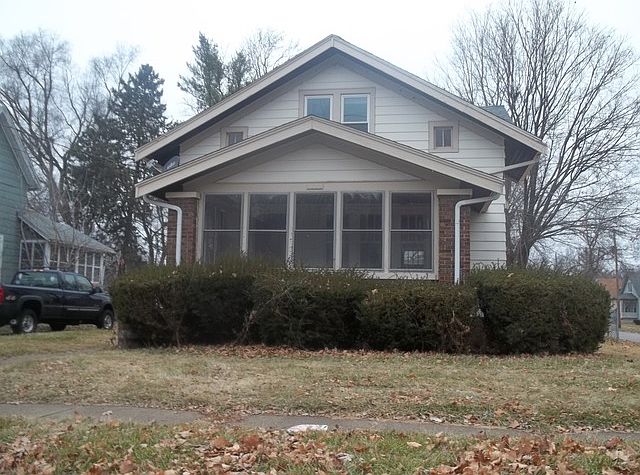 1st image of 1822 12th Ave
