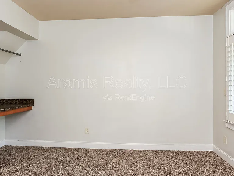 1258 Dekalb Ave NE — Photo 11