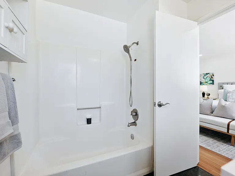 656 Ash Ct — Photo 14