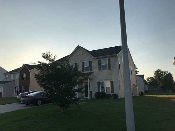 2nd image of 634 Kelso Dr
