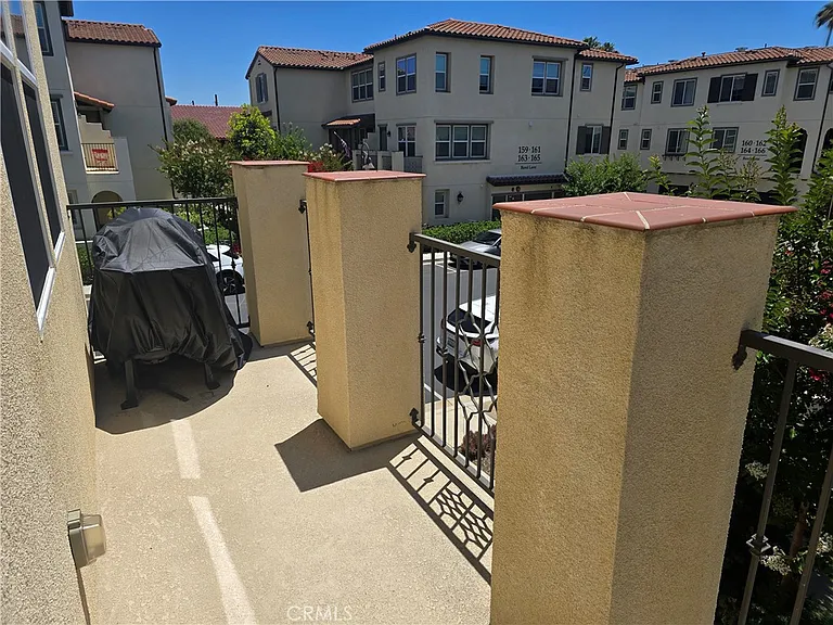 158 Gwen Ln — Photo 12