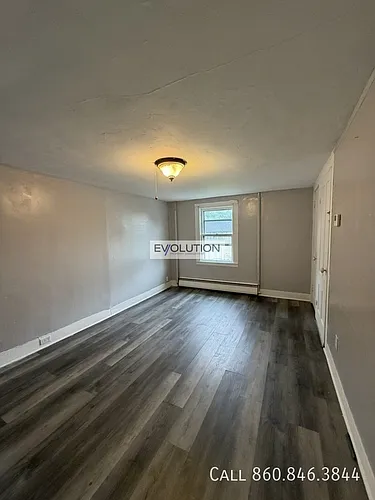 46 Maple St #2 Photo 1