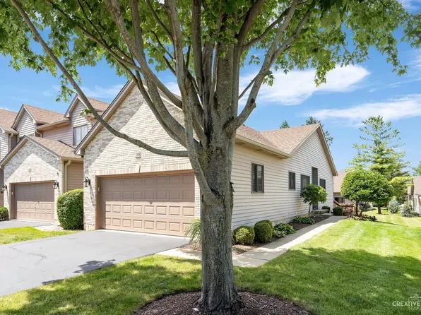 108 Fawn Ln, Elgin, IL 60120