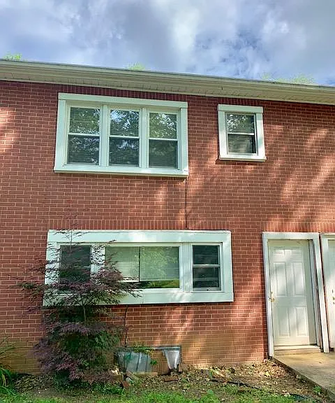 220 Silver Mine Rd — Photo 1