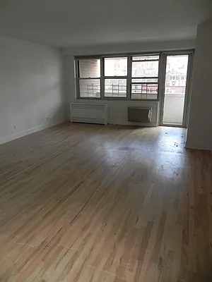 Rented by Stellar Management | media 8