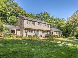 77 High St, Acton, MA 01720