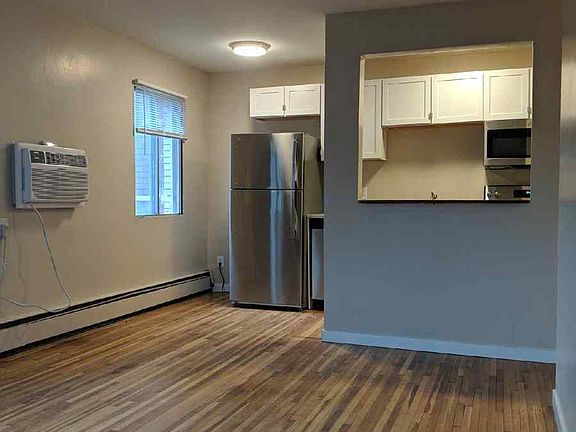 2nd image of 2266 Duluth St N APT 208