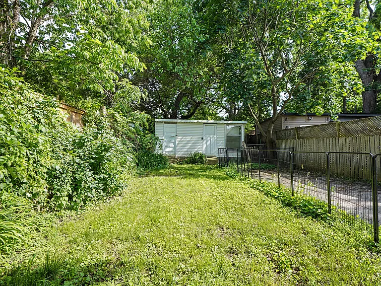 459 South St — Photo 44