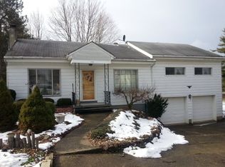 107 3rd St, Edison, OH 43320