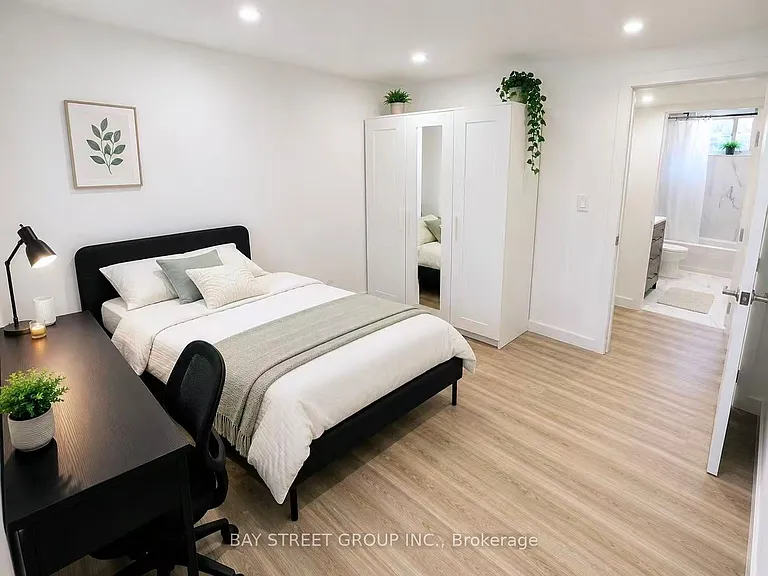 69 Blythwood Rd N #3 — Photo 7
