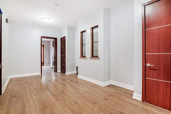 Rented by Compass | media 8