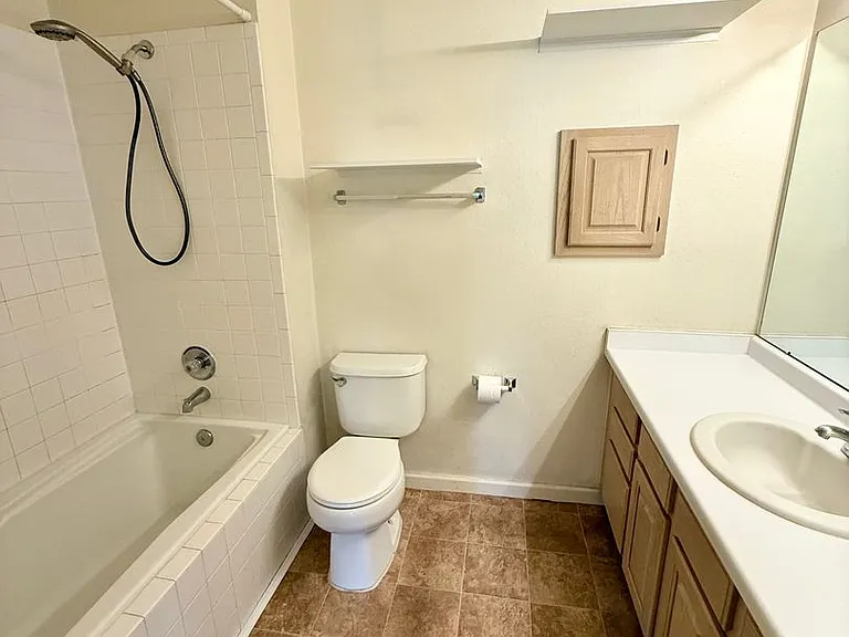 4545 Wheaton Dr #A200 — Photo 13
