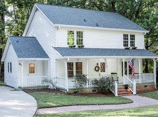 10707 Painted Tree Rd, Charlotte, NC 28226