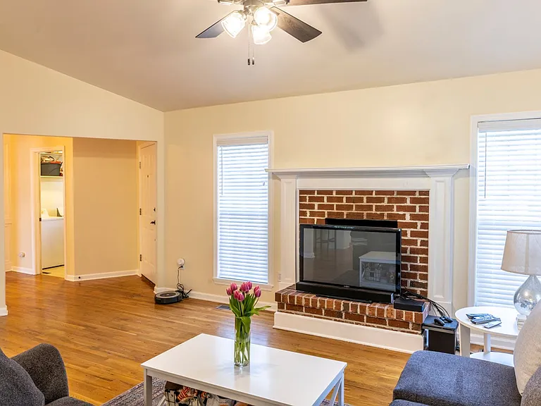 604 Wilder Dr — Photo 7