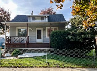 9626 Moody Ave, Oak Lawn, IL 60453