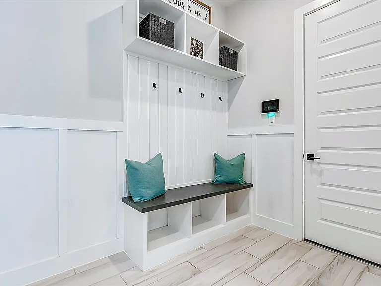 9903 Regal Bend Dr — Photo 22
