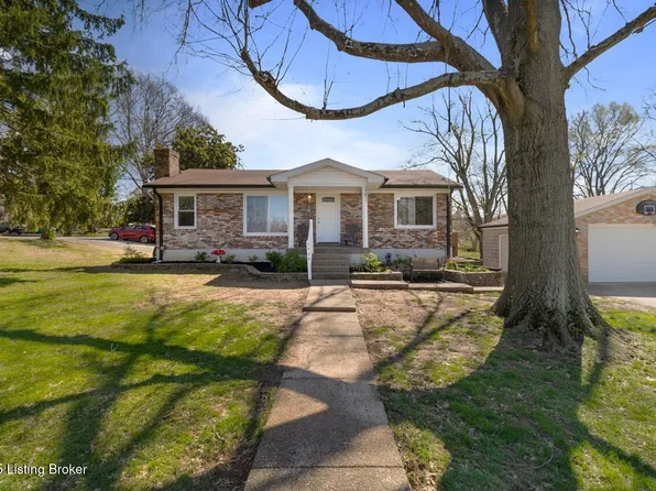 5906 Rocky Mountain Dr, Louisville, KY 40219
