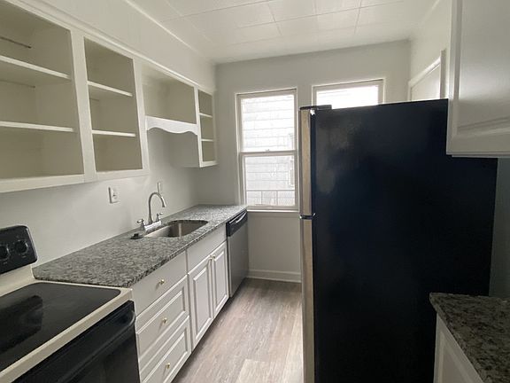 4th image of 334 E Oakridge St #388183