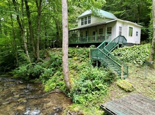 308 Hooper Mill Ln, Robbinsville, NC 28771