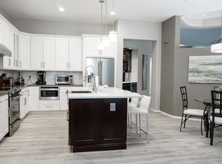 8325 E Jenan Dr, Scottsdale, AZ 85260