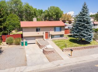 2500 Cliffside Dr, Farmington, NM 87401