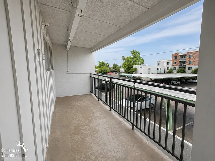 910 E Marlette Ave #19 — Photo 17