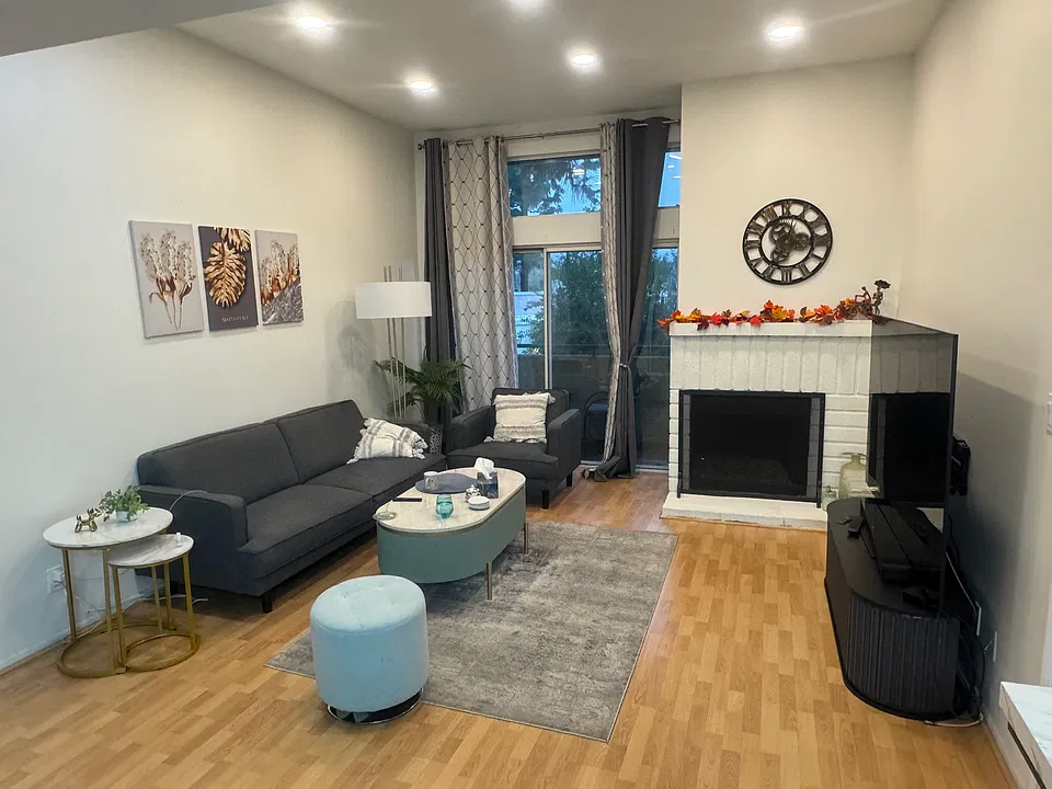7800 Topanga Canyon Blvd #325
