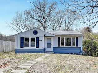 7528 James A Reed Rd, Kansas City, MO 64138