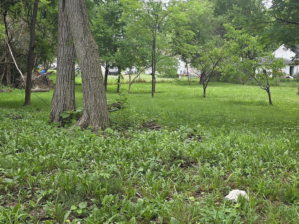 2nd image of 1917 Ohio Ave