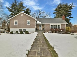 78 Meadow Rd, Briarcliff Manor, NY 10510