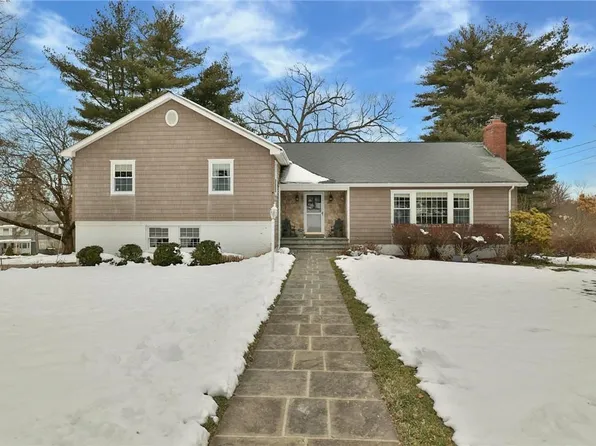 78 Meadow Road, Briarcliff Manor, NY 10510