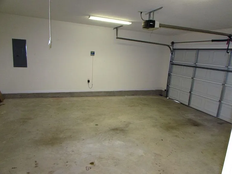 4717 Custer Dr — Photo 17