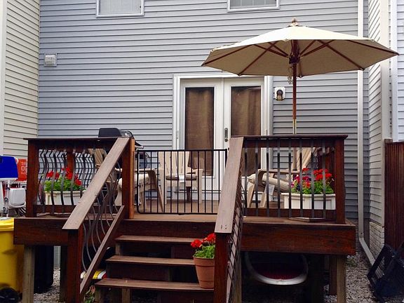 2nd image of 1256 Quaker Ridge Dr