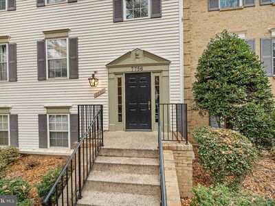 7756 New Providence Dr APT 16, Falls Church, VA, 22042