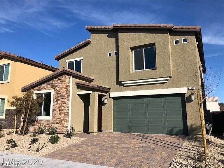 2646 Topaz Blue St — Photo 2