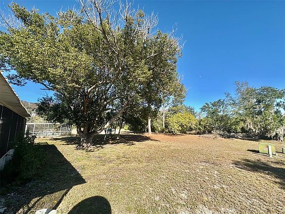 3rd image of 12406 Cobble Stone Dr