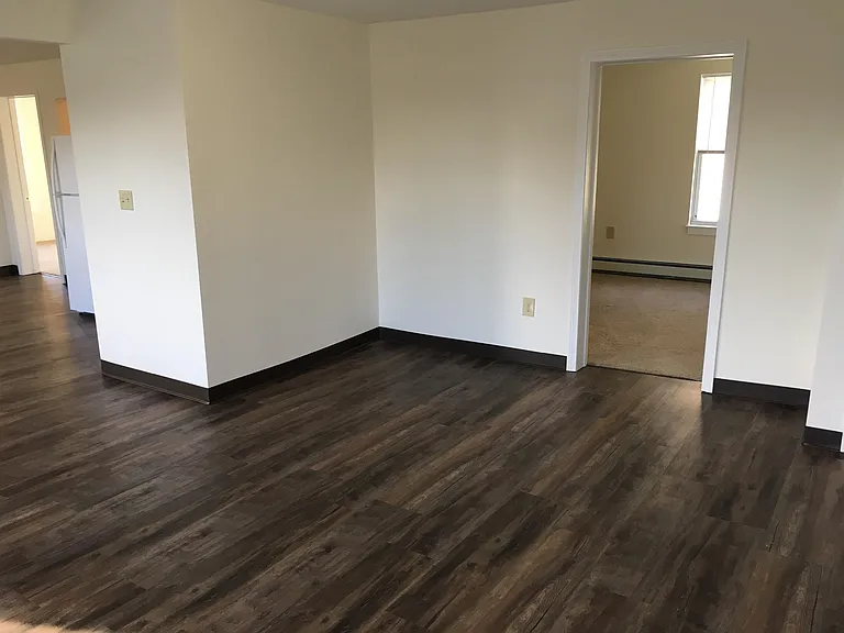 93 2nd St #3 — Photo 24