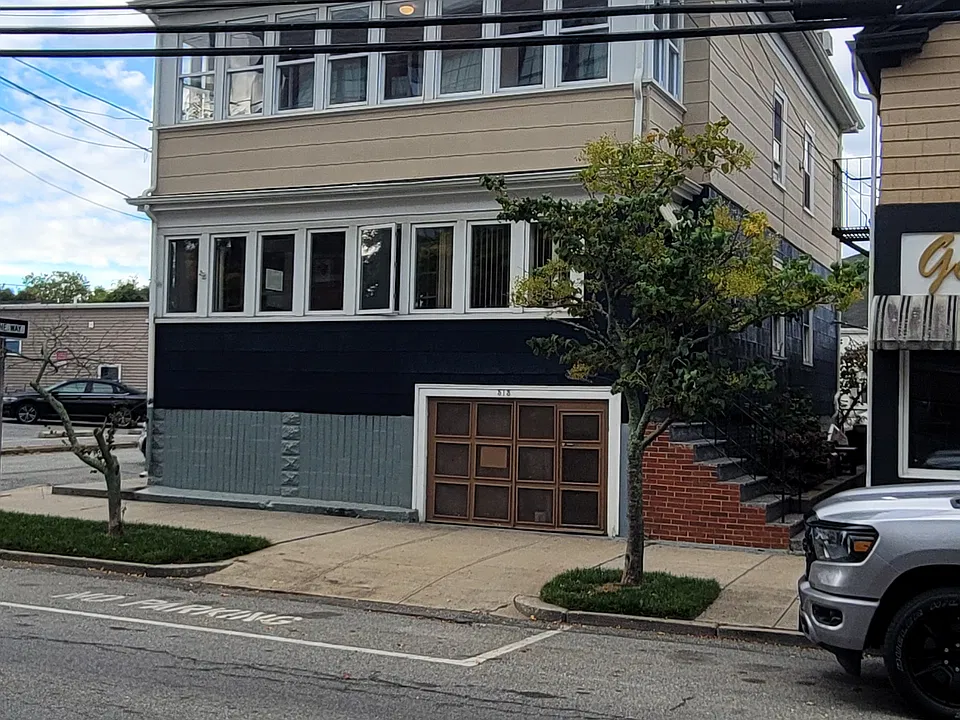 513 Wood St #3