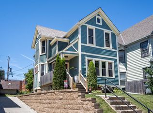 2473 N Cramer St, Milwaukee, WI 53211