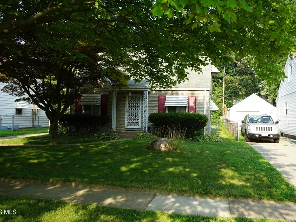 814 Cuthbert Rd, Toledo, OH 43607