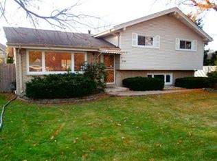 8140 Normandy Ave, Burbank, IL