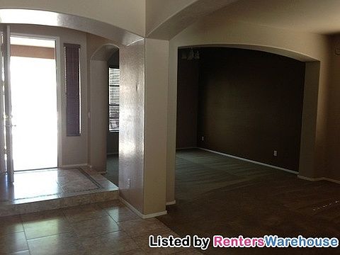 2nd image of 2910 E Lindrick Dr