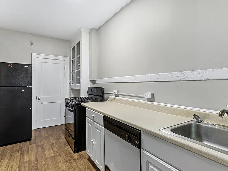 6655 Kingsbury Blvd #1E — Photo 17
