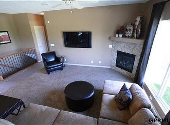 5th image of 4403 Waterford Ave