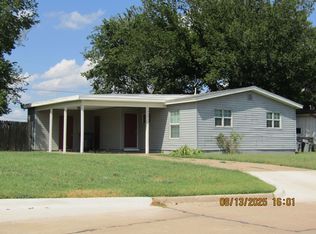 1437 NW Ozmun Ave, Lawton, OK 73507