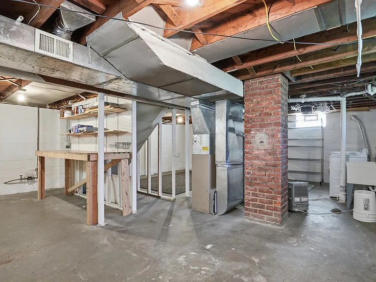 3432 Woodside St — Photo 26
