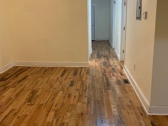 2nd image of 225 S 10th St #1