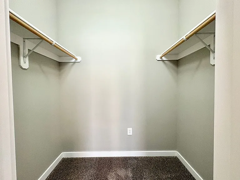 Cherry Hill Row — Photo 8