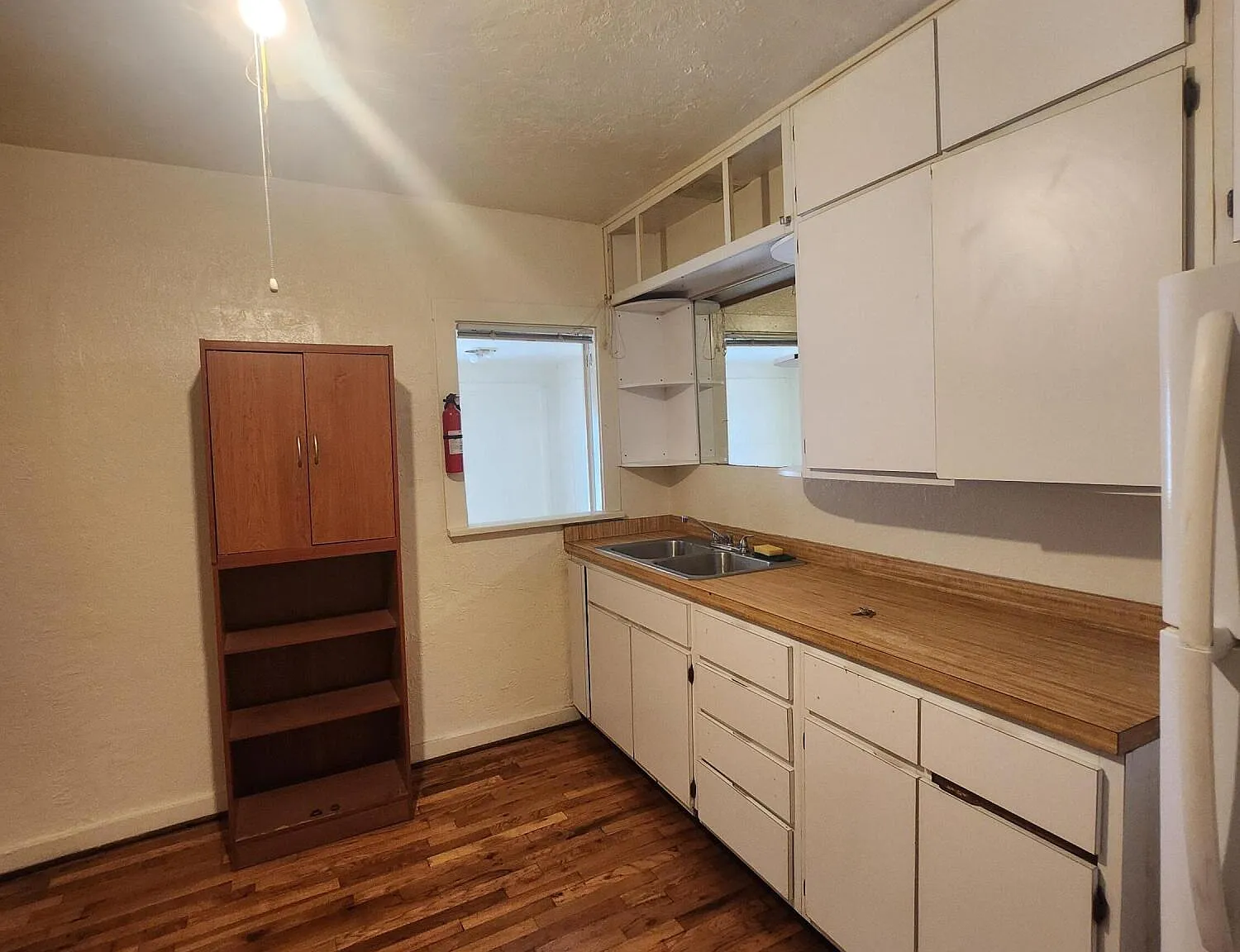 2 bed, 1.0 bath, 900 sqft, $1,500 — Photo 3